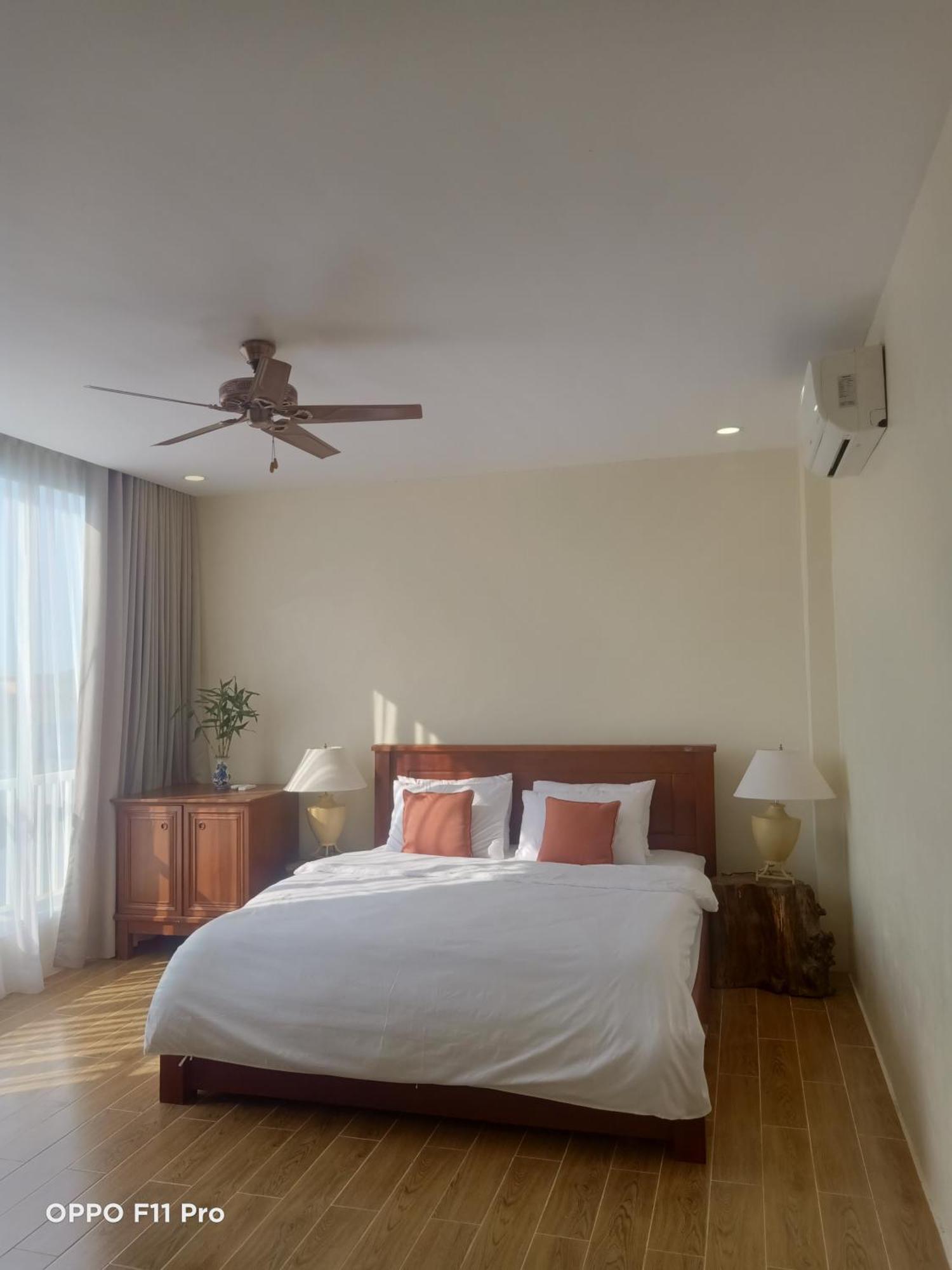 Homestay Yellow Natural House シェムリアップ エクステリア 写真